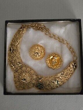 Filigree Gold-Tone Statement Necklace with Matching Clip-On Earrings - Gold